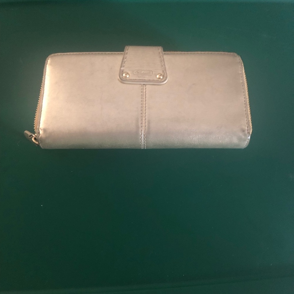 Coach wallet